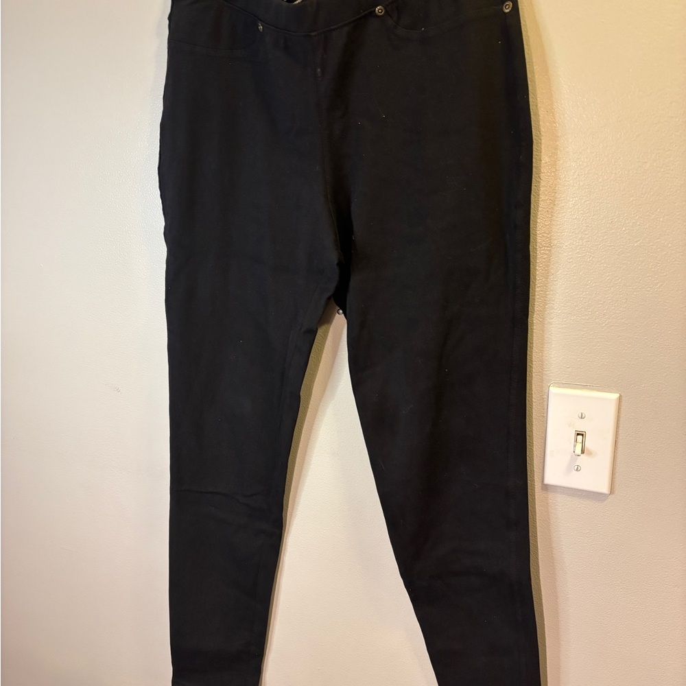 Cozy, stretchy, Black Women's Jeggings